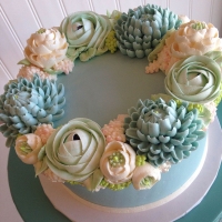 Sig.  Ice Blue Wreath Cake
