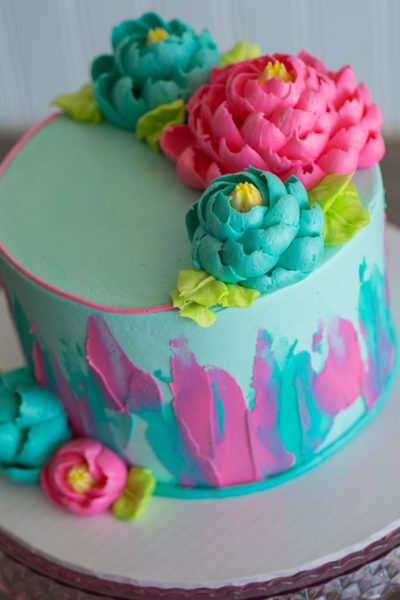 fondant flower cake